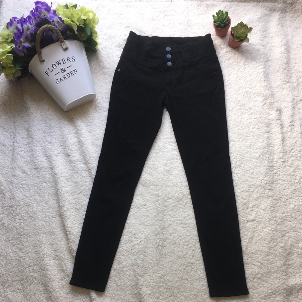 Ashley Mason high-waisted black jeans